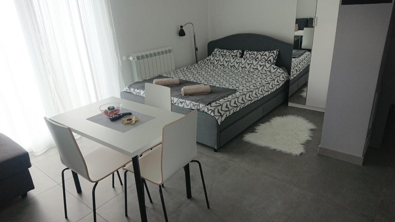 Studio Apartman Kastav Hill Buitenkant foto